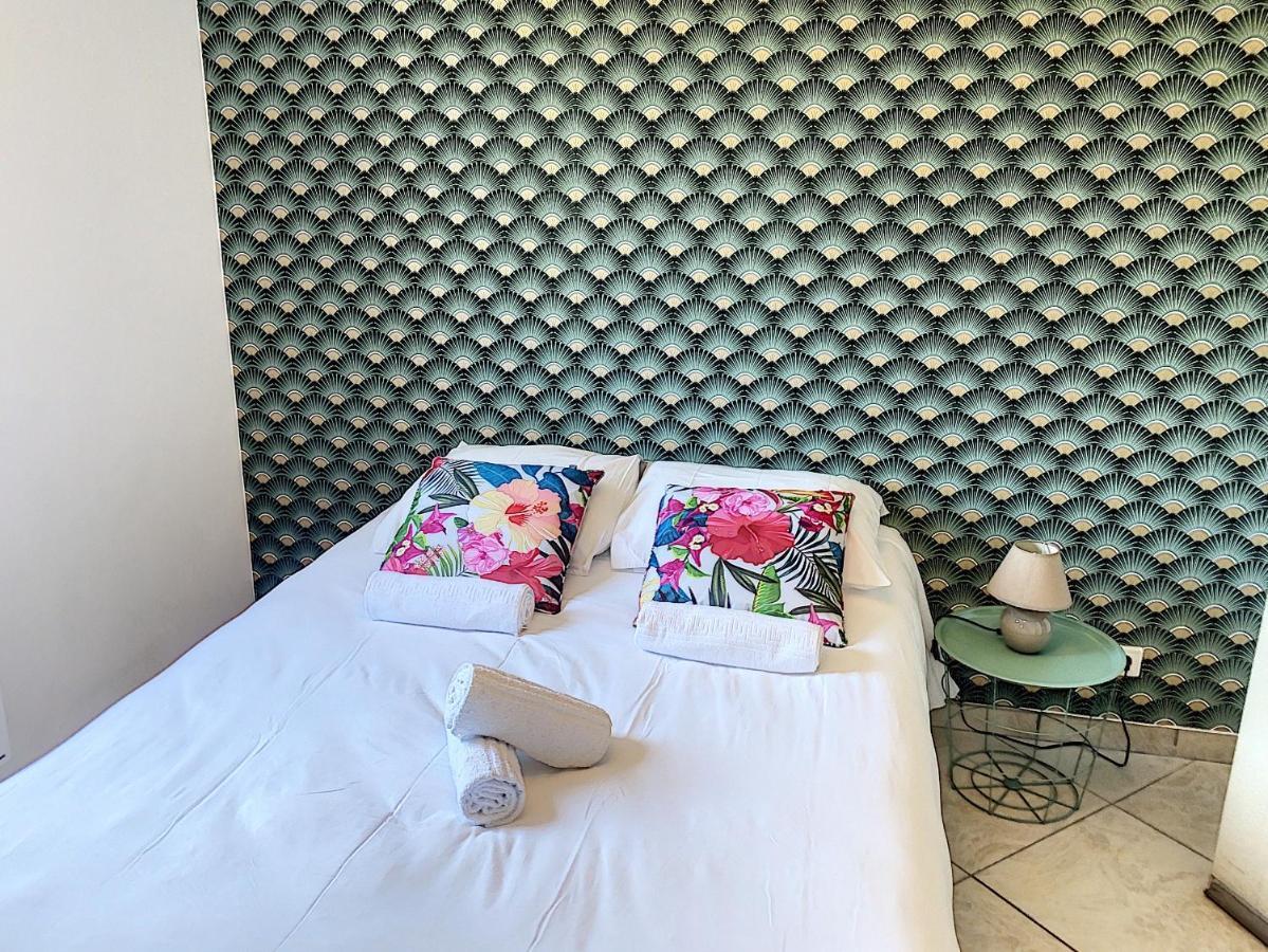 Grand Appartement Spacieux A 5 Min Du Centre Ville Ajaccio  Dış mekan fotoğraf