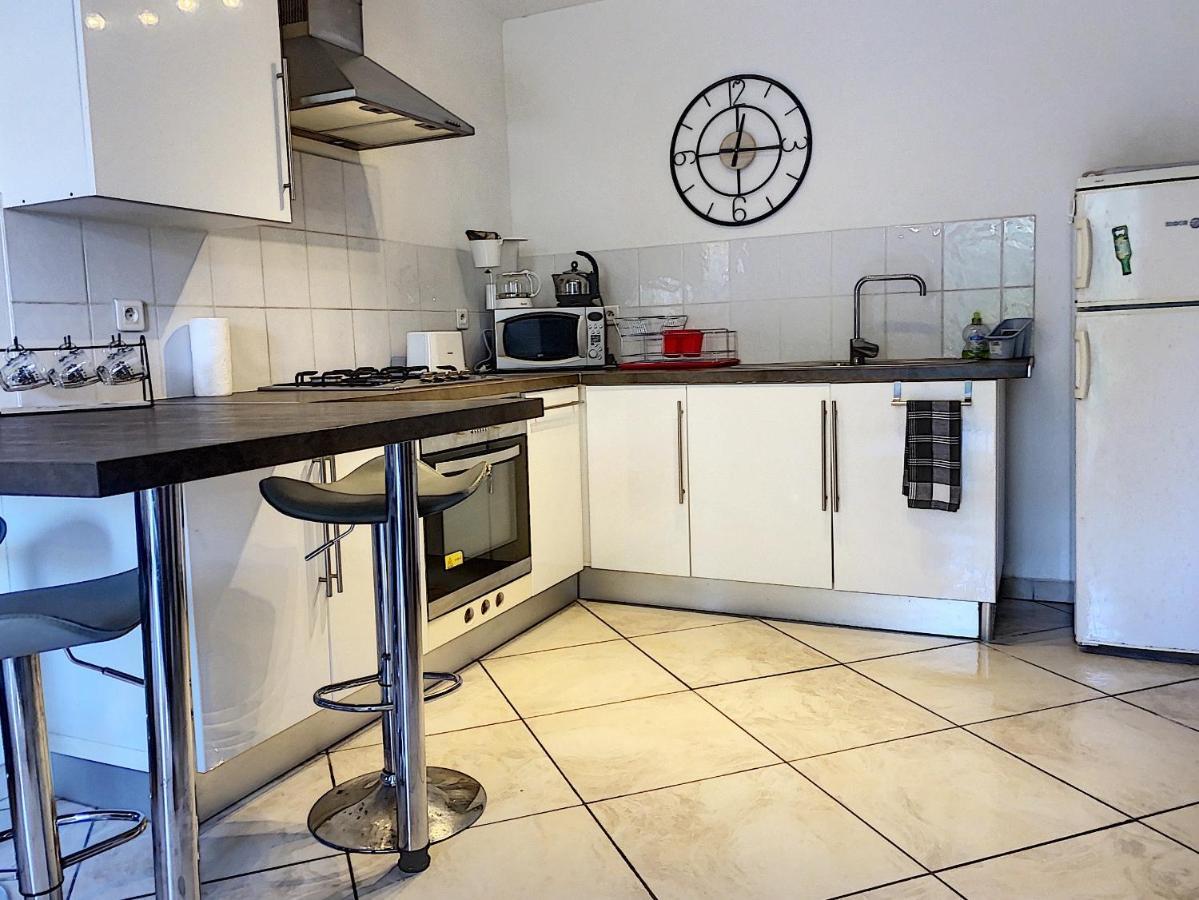 Grand Appartement Spacieux A 5 Min Du Centre Ville Ajaccio  Dış mekan fotoğraf